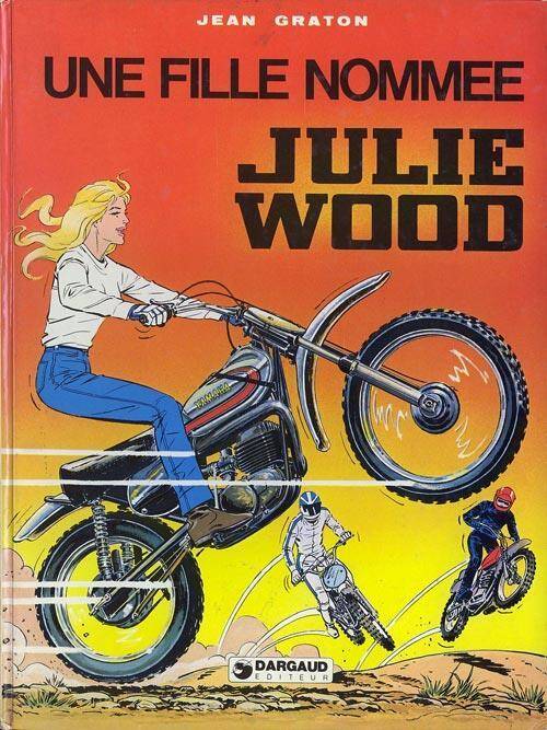 Julie Woods T.1 ; une Fille Nommee Julie